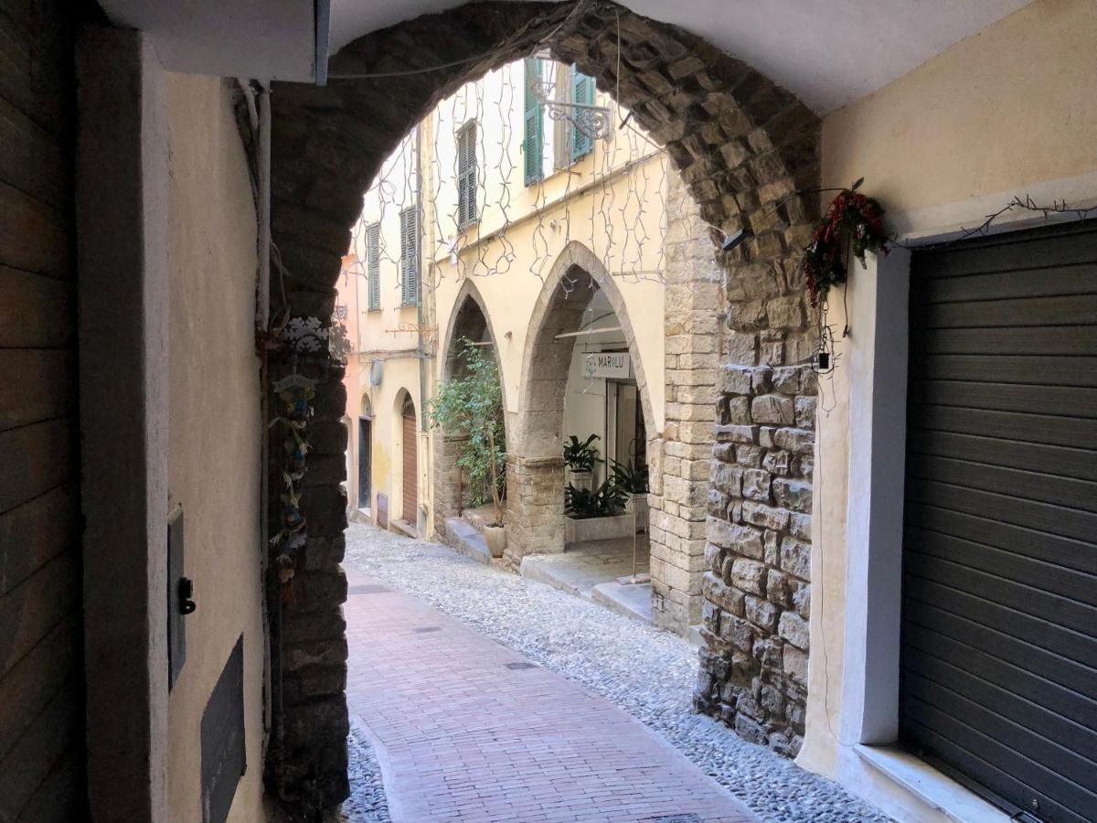 Appartamento Ai Piedi Della Pigna Sanremo Exteriör bild