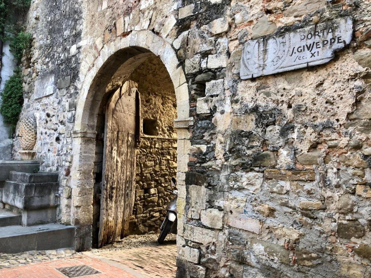 Appartamento Ai Piedi Della Pigna Sanremo Exteriör bild