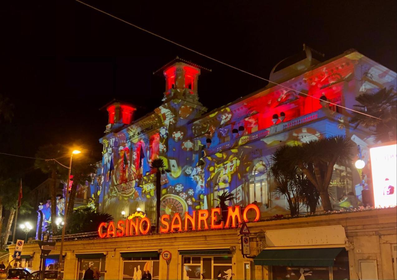 Appartamento Ai Piedi Della Pigna Sanremo Exteriör bild